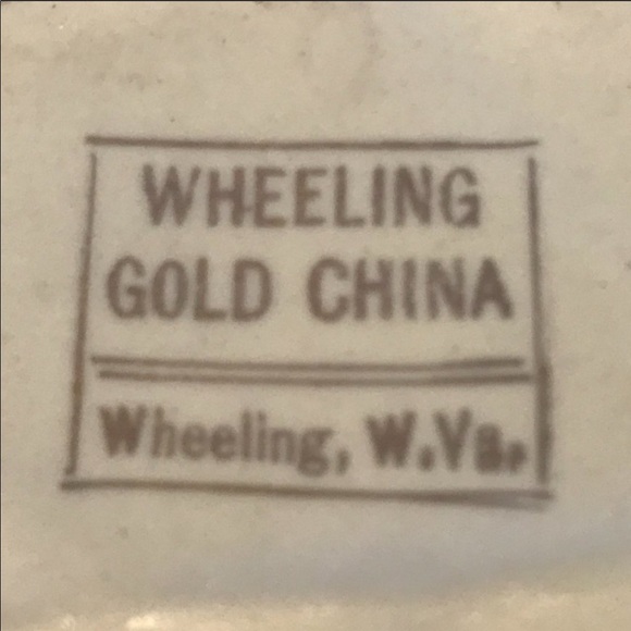 Vtg. Gold Vintage Wheeling serving display dish - Picture 7 of 8